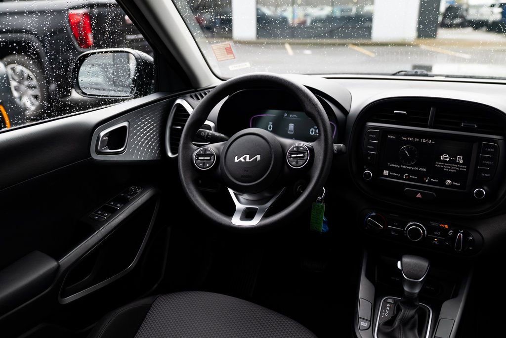 Used 2024 Kia Soul LX w/ Option Group 015 image 9