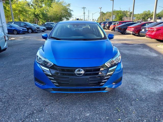 Used 2024 Nissan Versa SV FWD image 5