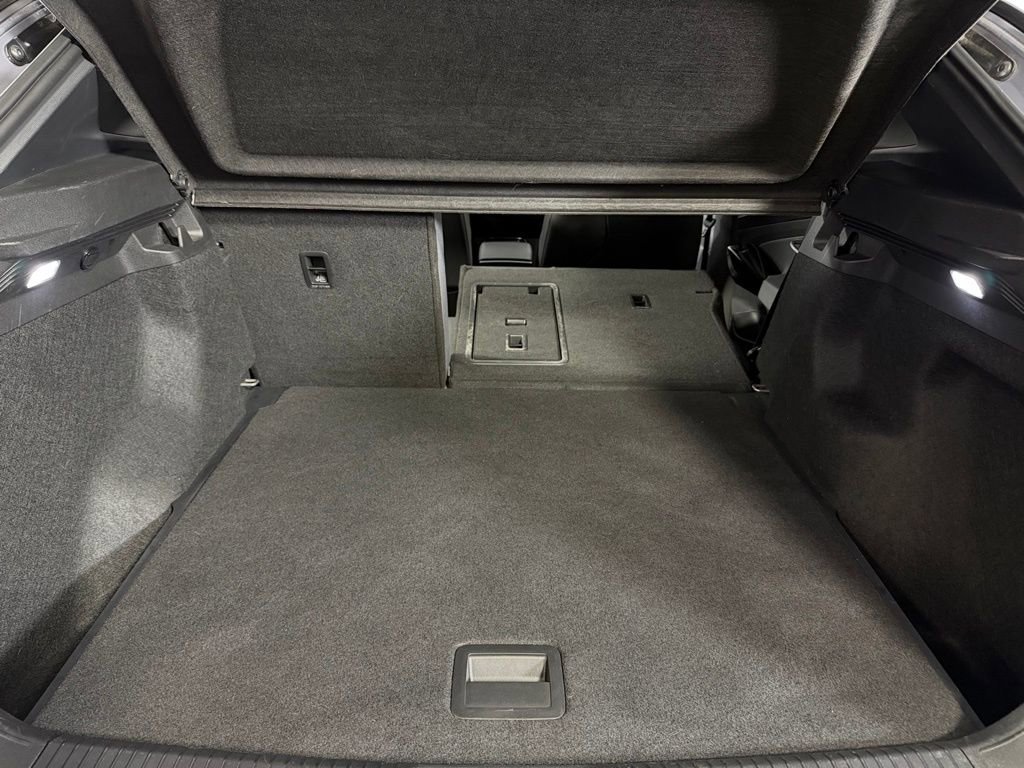 Used 2023 Volkswagen ID.4 Pro S AWD/4WD image 34