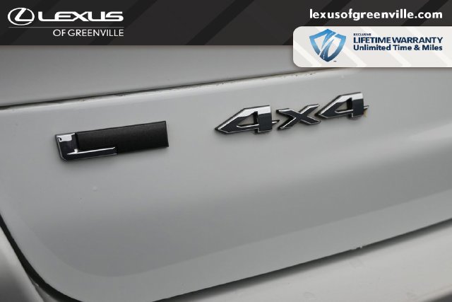 Used 2023 Jeep Grand Cherokee L Overland w/ Advanced Protech Group III AWD/4WD image 36