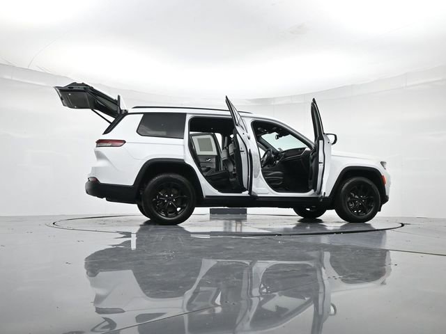 Used 2024 Jeep Grand Cherokee L Laredo image 52