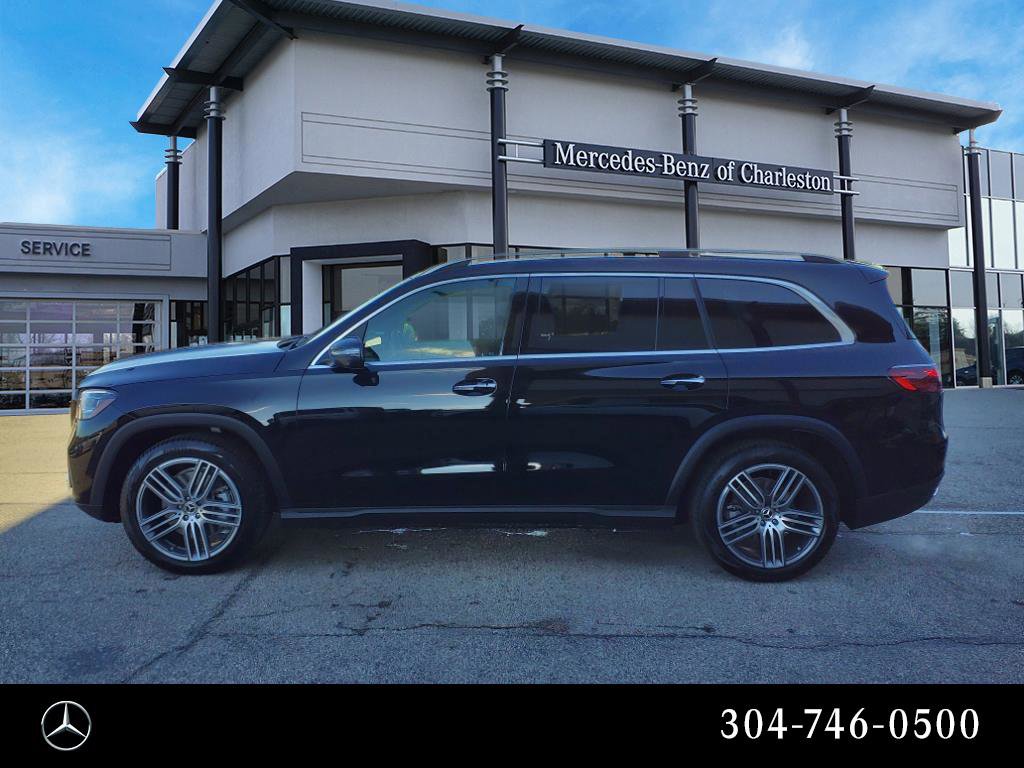 Used 2025 Mercedes-Benz GLS 450 4MATIC image 6