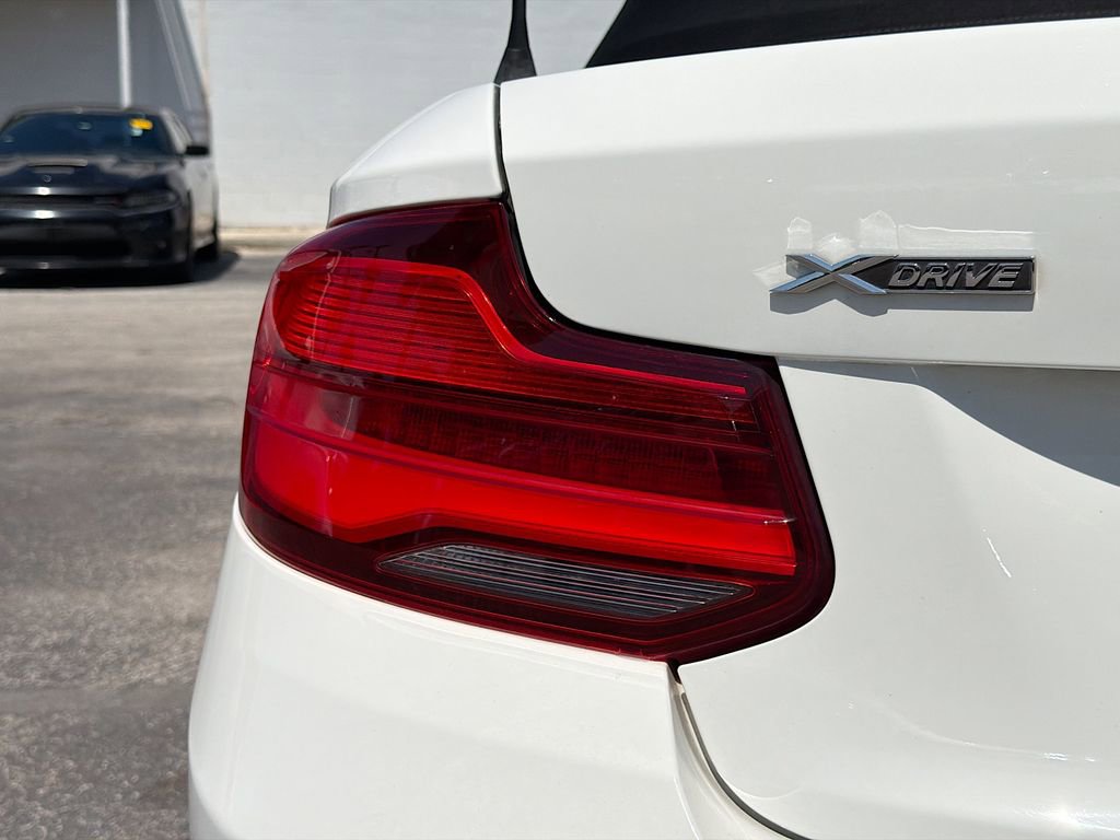 Used 2018 BMW 230i xDrive Convertible AWD/4WD image 10