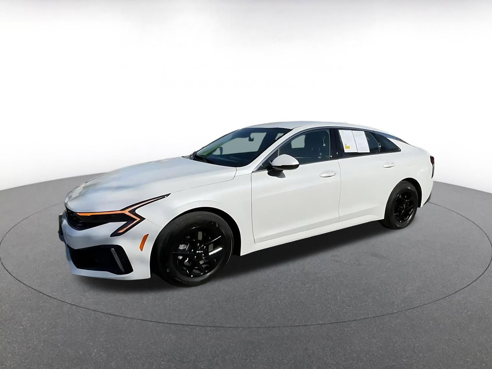 Used 2025 Kia K5 LXS image 9