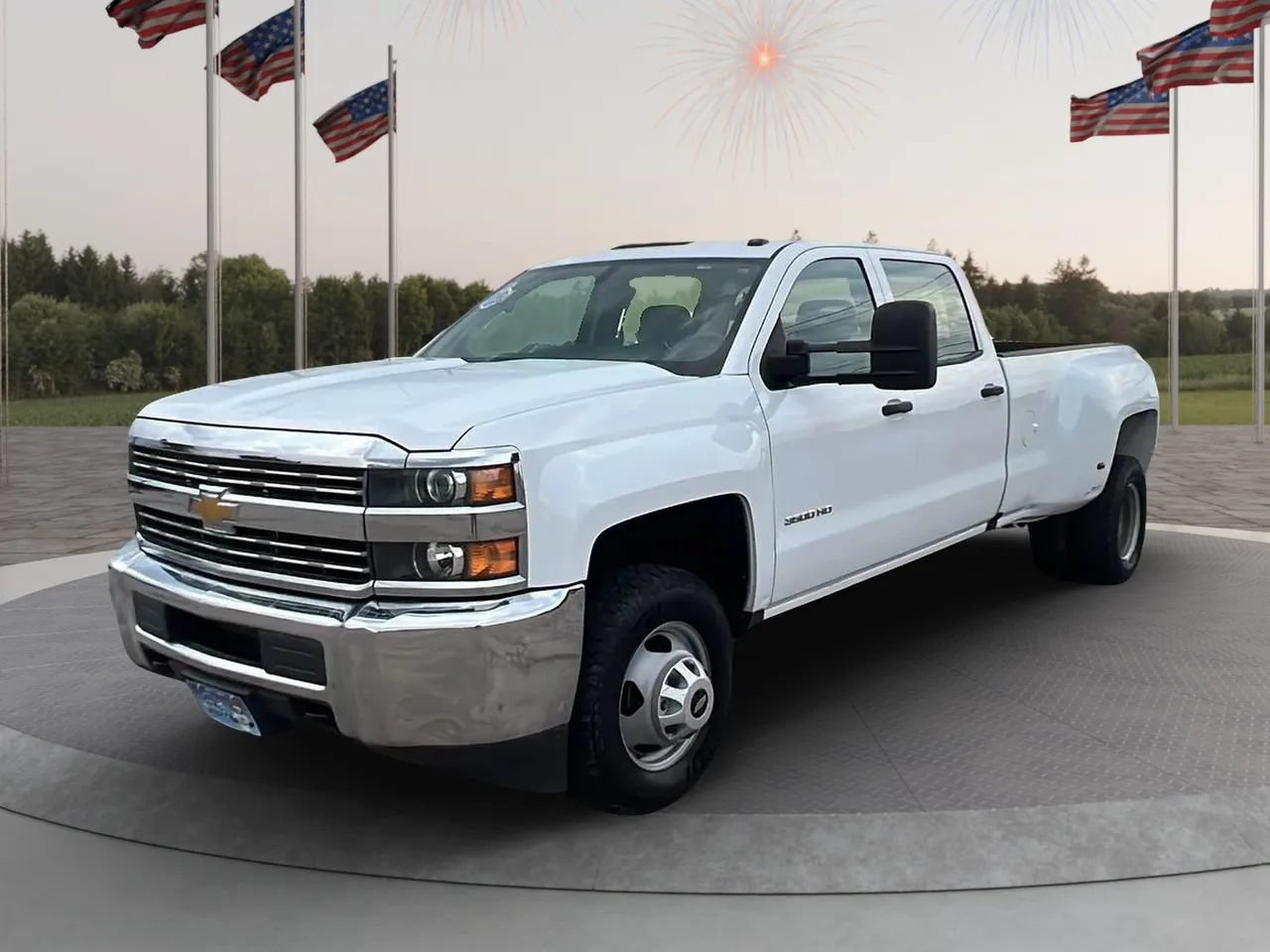 Used 2017 Chevrolet Silverado 3500 W/T AWD/4WD image 3