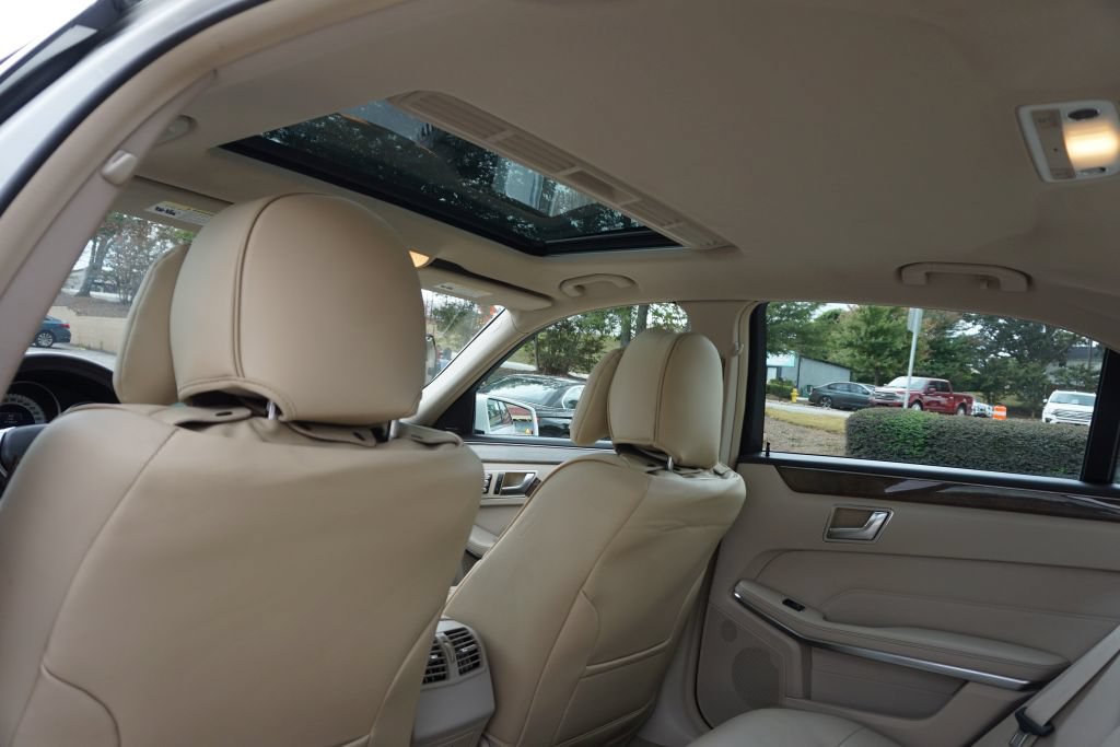Used 2015 Mercedes-Benz E 350 Sedan image 20