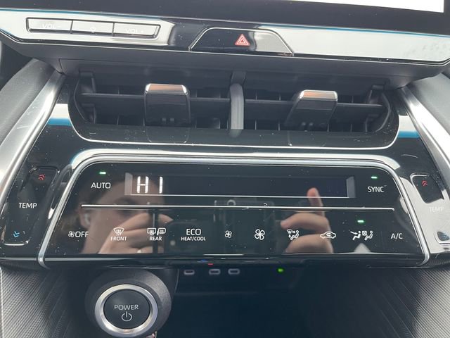 Used 2024 Toyota Venza Nightshade image 21