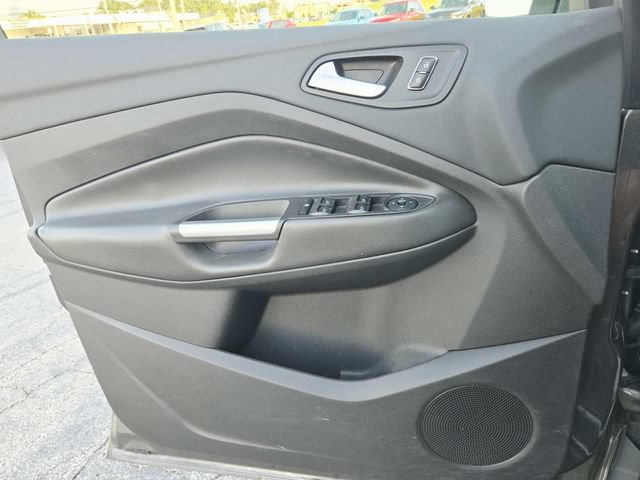 Used 2015 Ford Escape SE FWD image 20