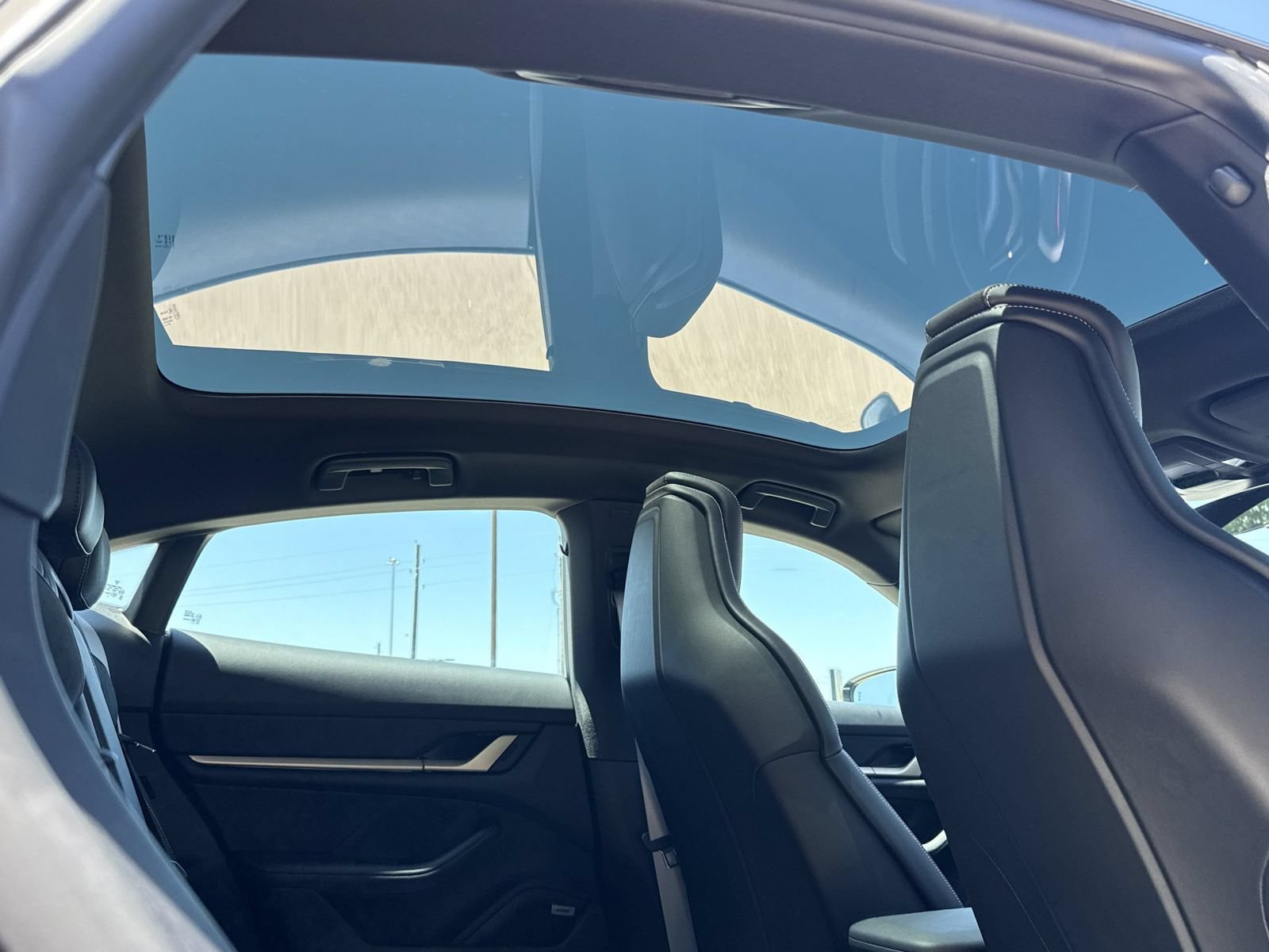 New 2025 Porsche Taycan 4S AWD/4WD image 27