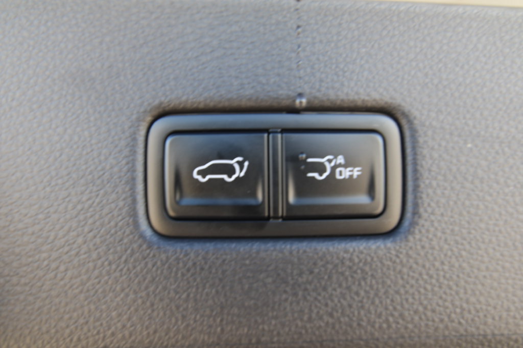Used 2026 Kia Carnival EX FWD image 38