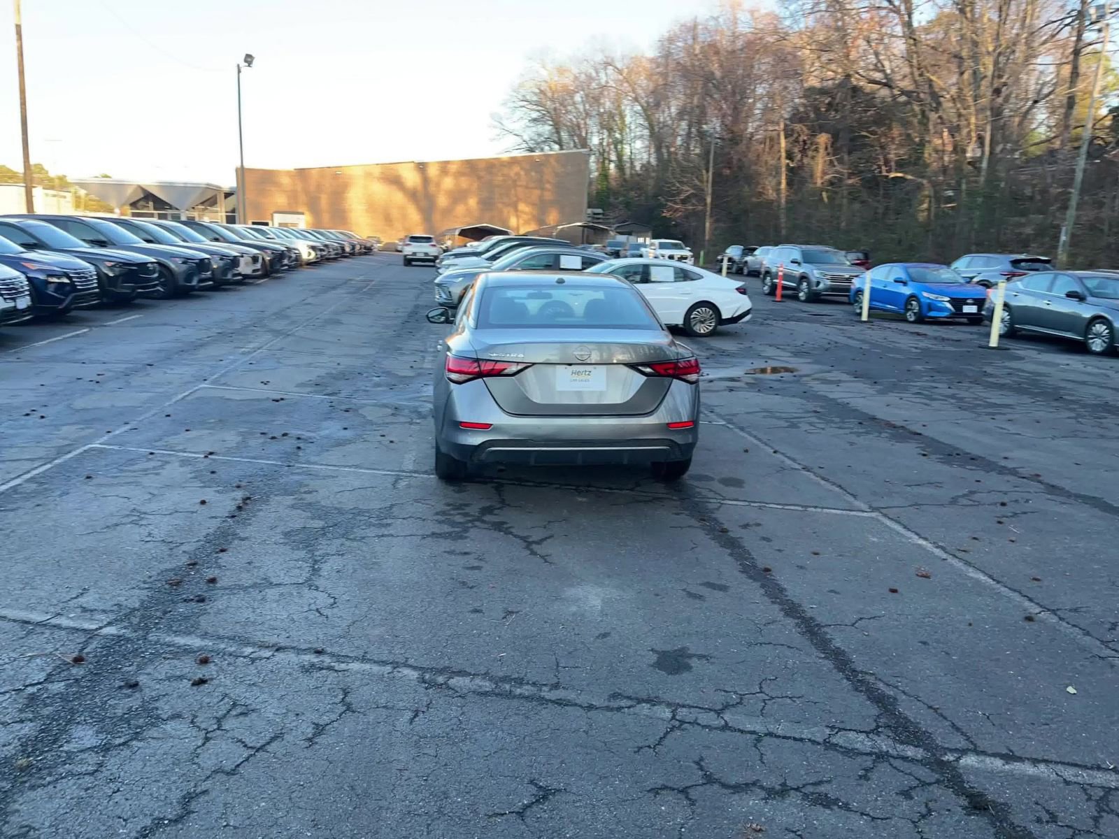 Used 2025 Nissan Sentra SV image 16