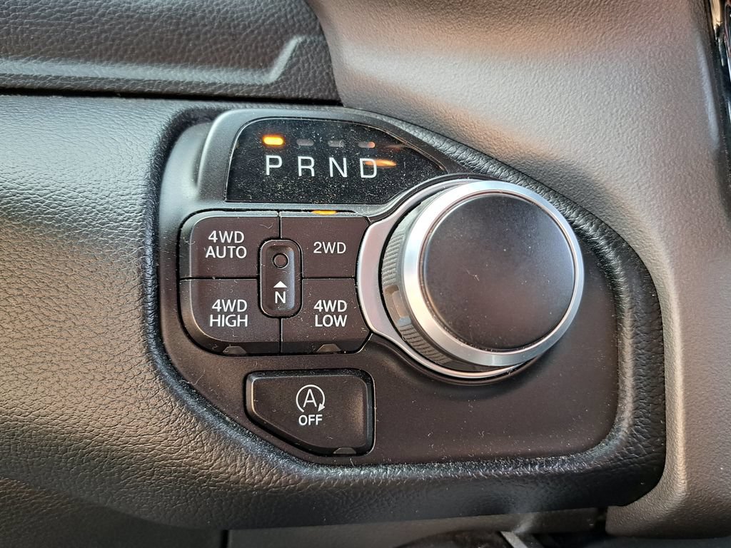 Used 2022 RAM 1500 Big Horn AWD/4WD image 12