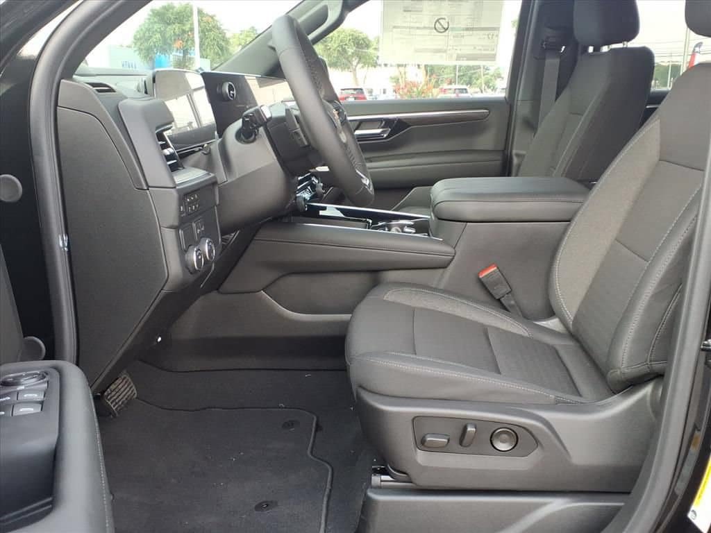 New 2026 Chevrolet Tahoe LS RWD image 16