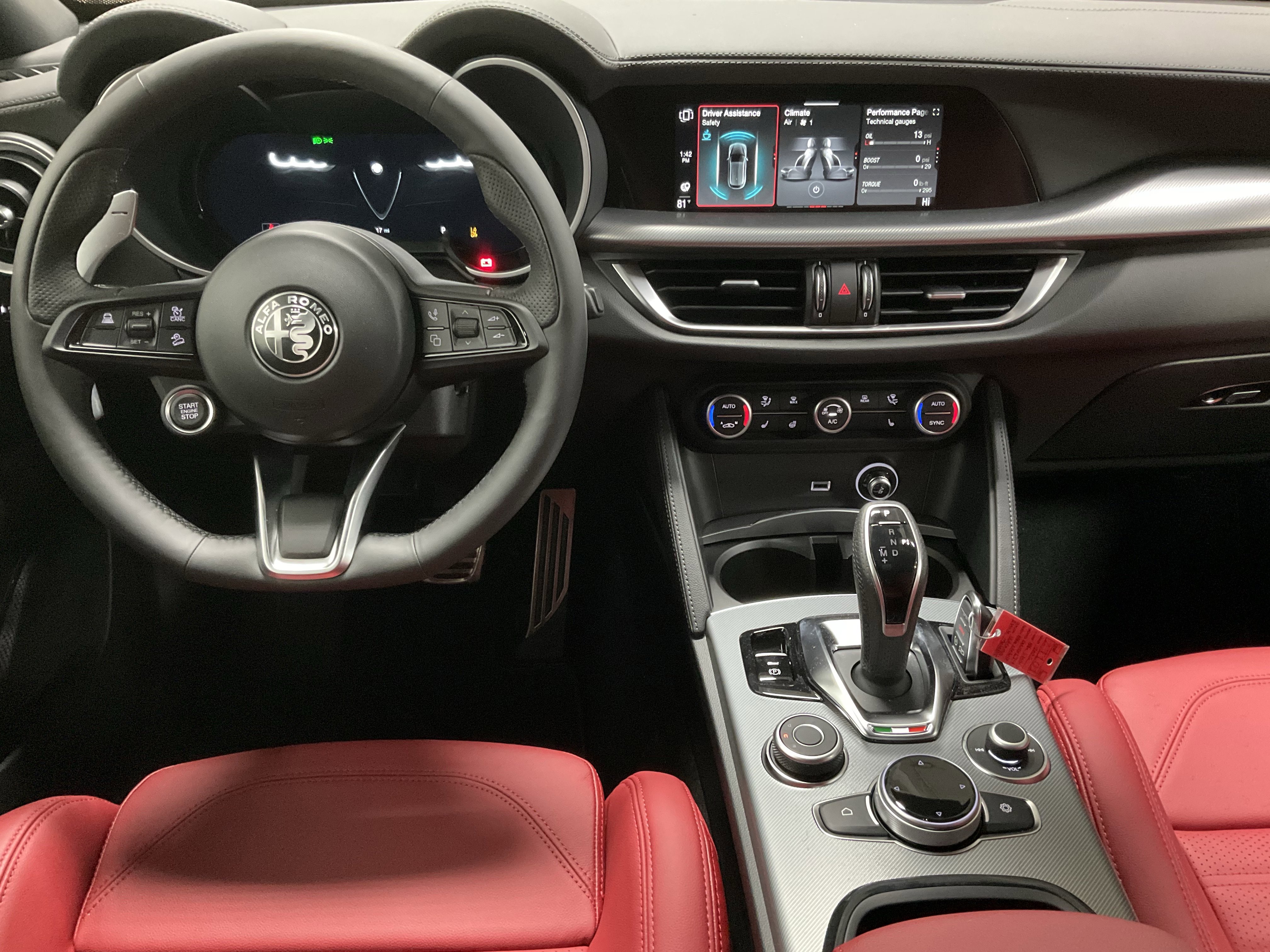 New 2026 Alfa Romeo Stelvio Sprint image 14