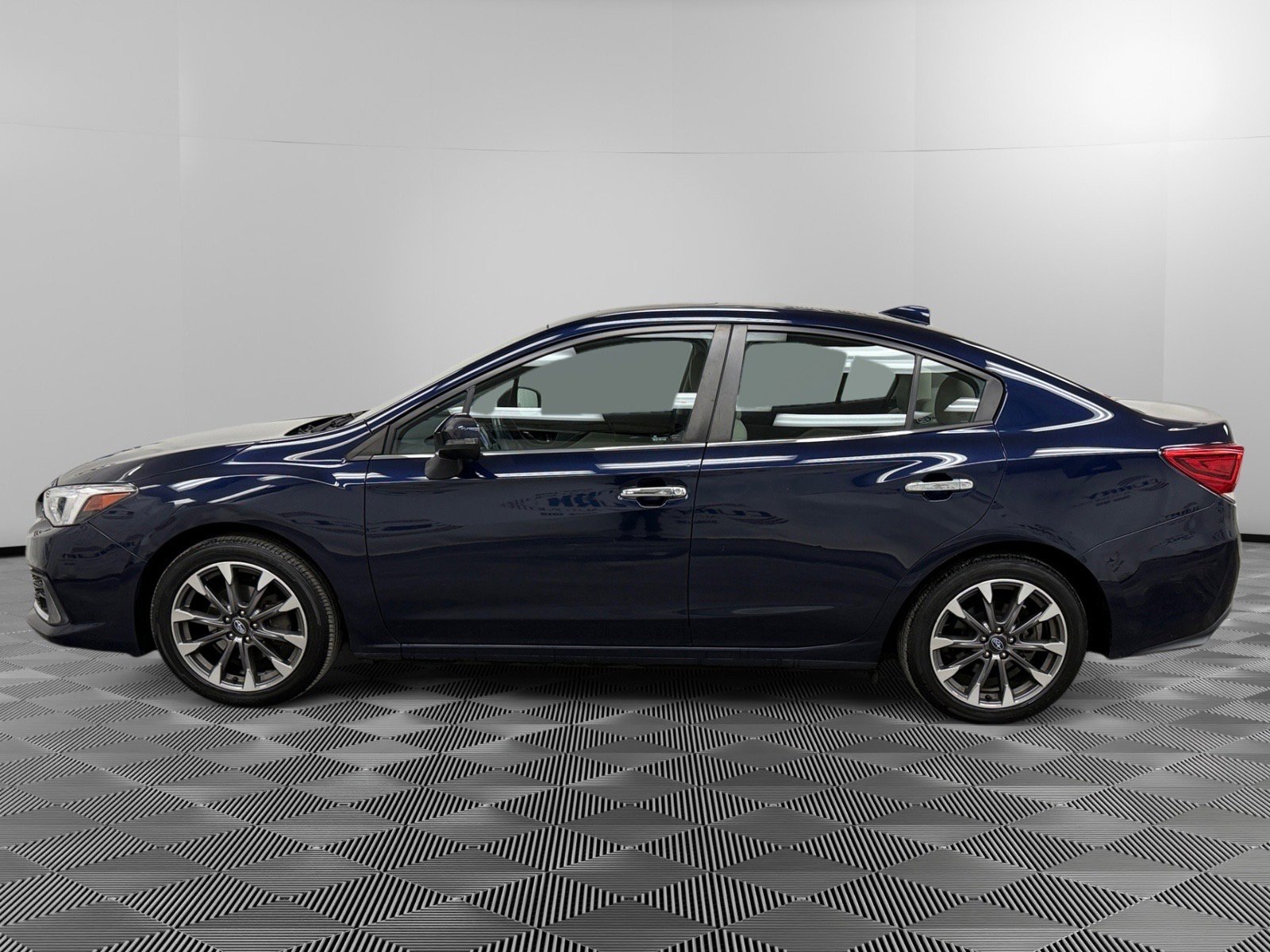 Certified 2020 Subaru Impreza 2.0i Limited image 2