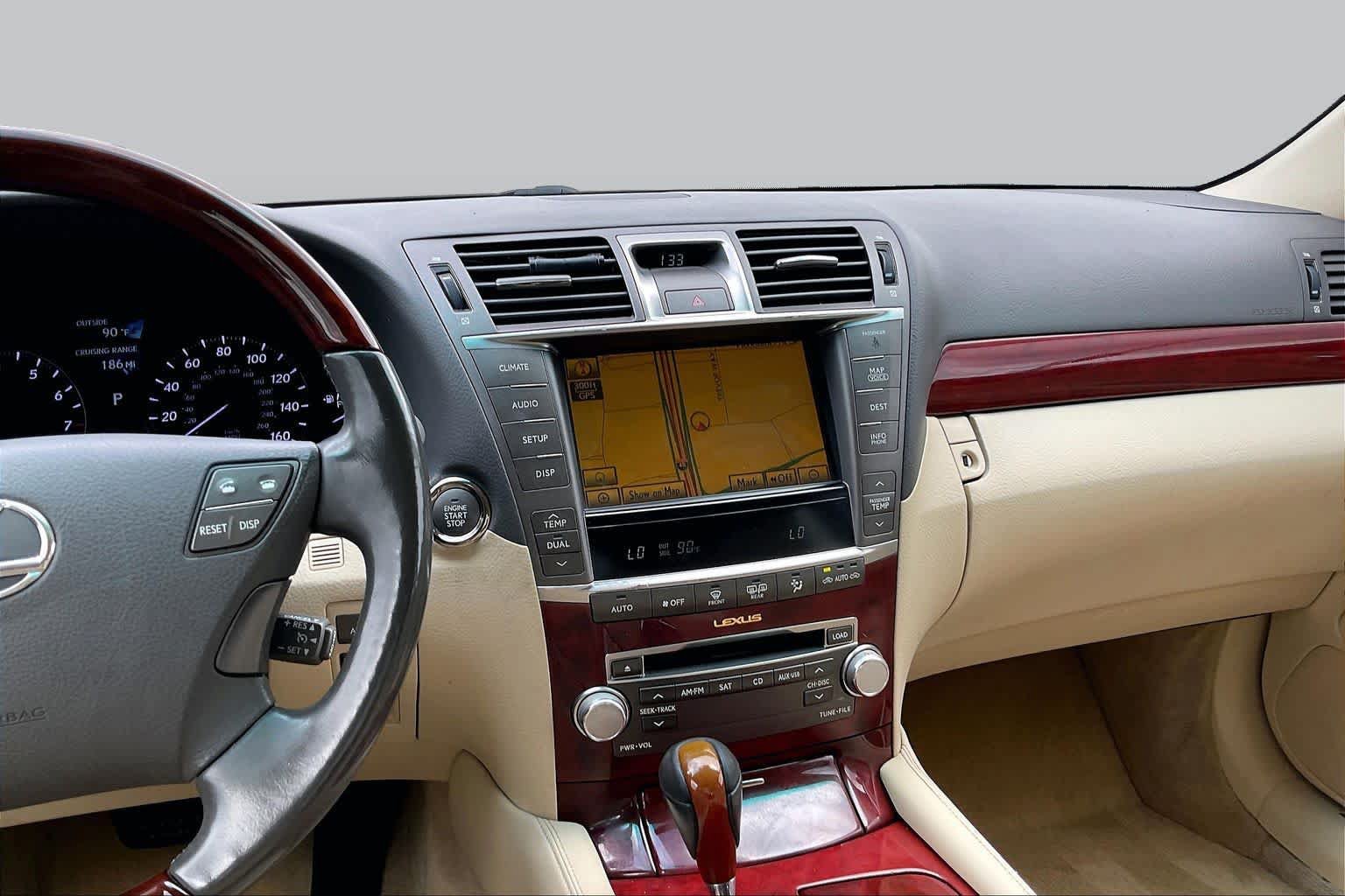 Used 2012 Lexus LS 460 w/ Comfort Pkg RWD image 5