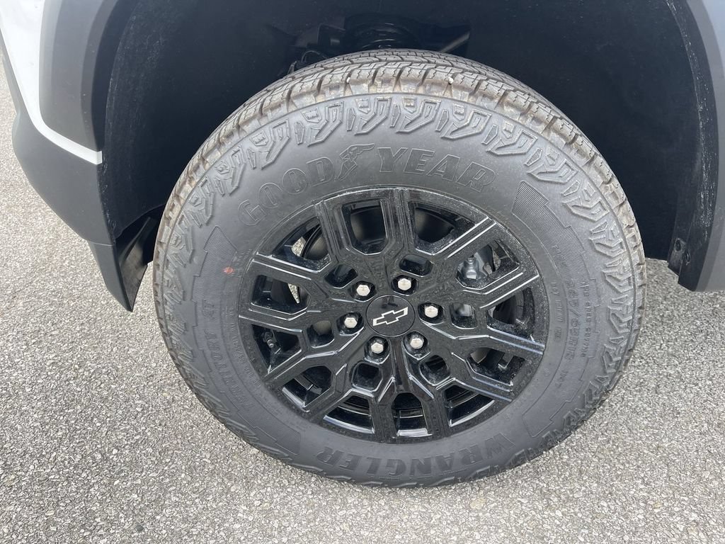 New 2026 Chevrolet Colorado Trail Boss AWD/4WD image 10