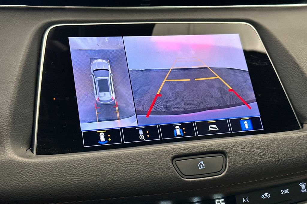 Used 2022 Cadillac XT4 Sport w/ Comfort Package image 19