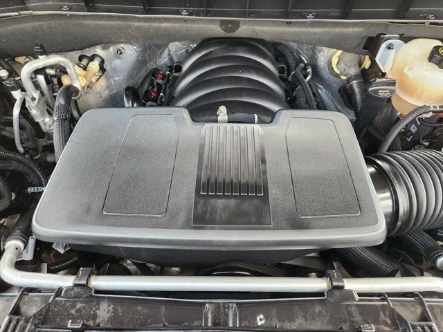Used 2024 Chevrolet Tahoe Z71 w/ Luxury Package AWD/4WD image 37