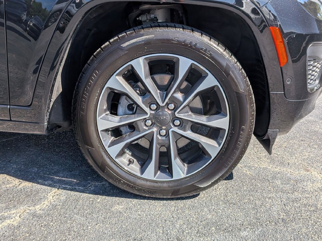 Used 2023 Jeep Grand Cherokee L Overland AWD/4WD image 12