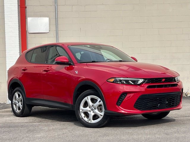 Used 2023 Dodge Hornet GT w/ Cold Weather Group AWD/4WD image 1
