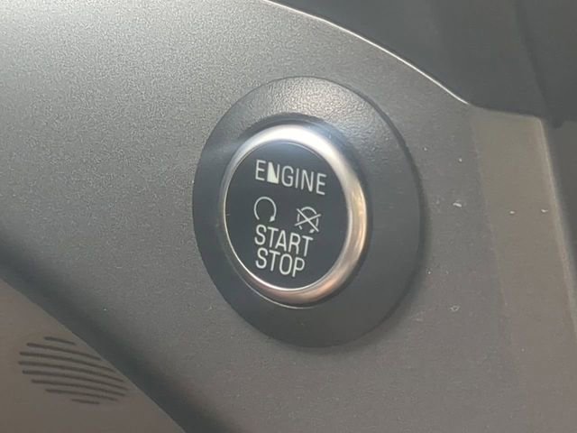 Certified 2019 Ford Escape SEL FWD image 28