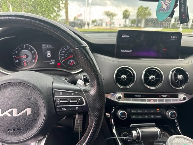 Used 2022 Kia Stinger GT-Line w/ Sun & Sound Package AWD/4WD image 2