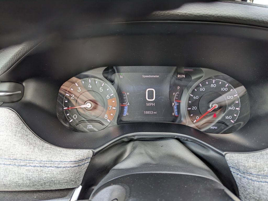 Certified 2025 Jeep Compass Latitude image 28