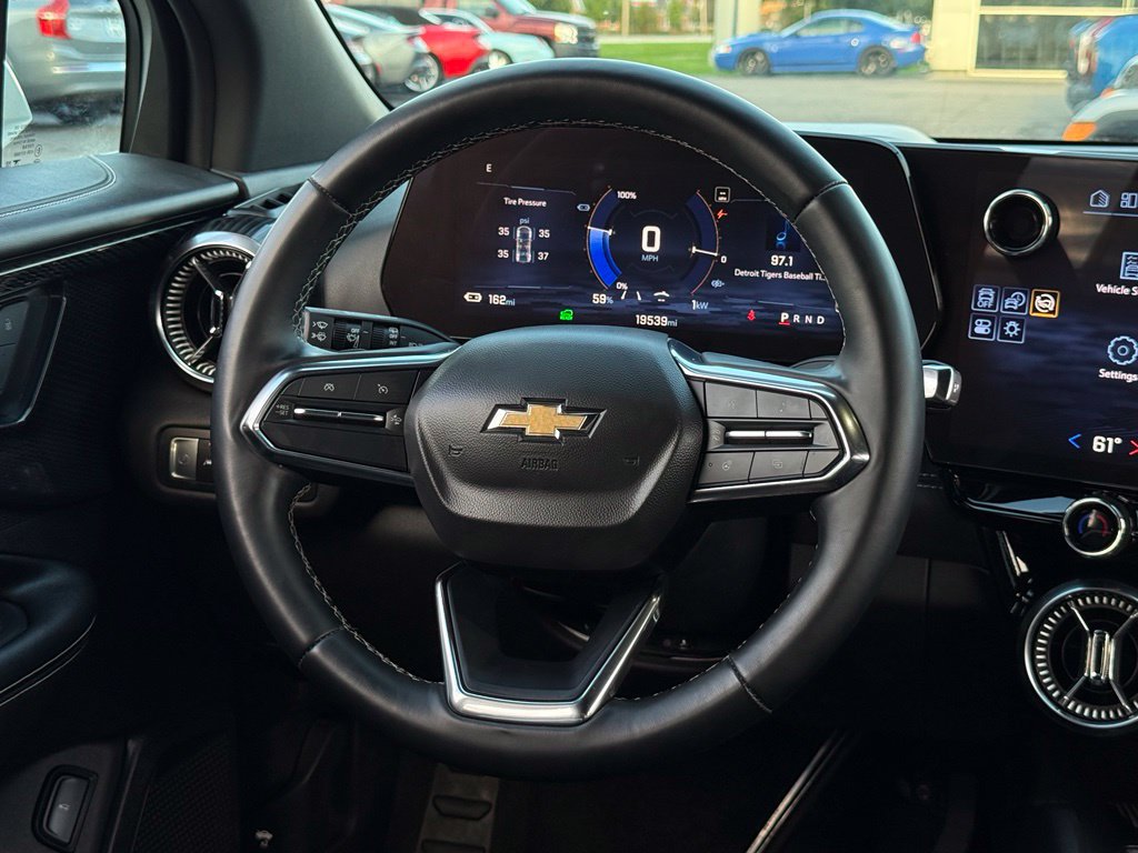 Used 2024 Chevrolet Blazer EV LT AWD/4WD image 6
