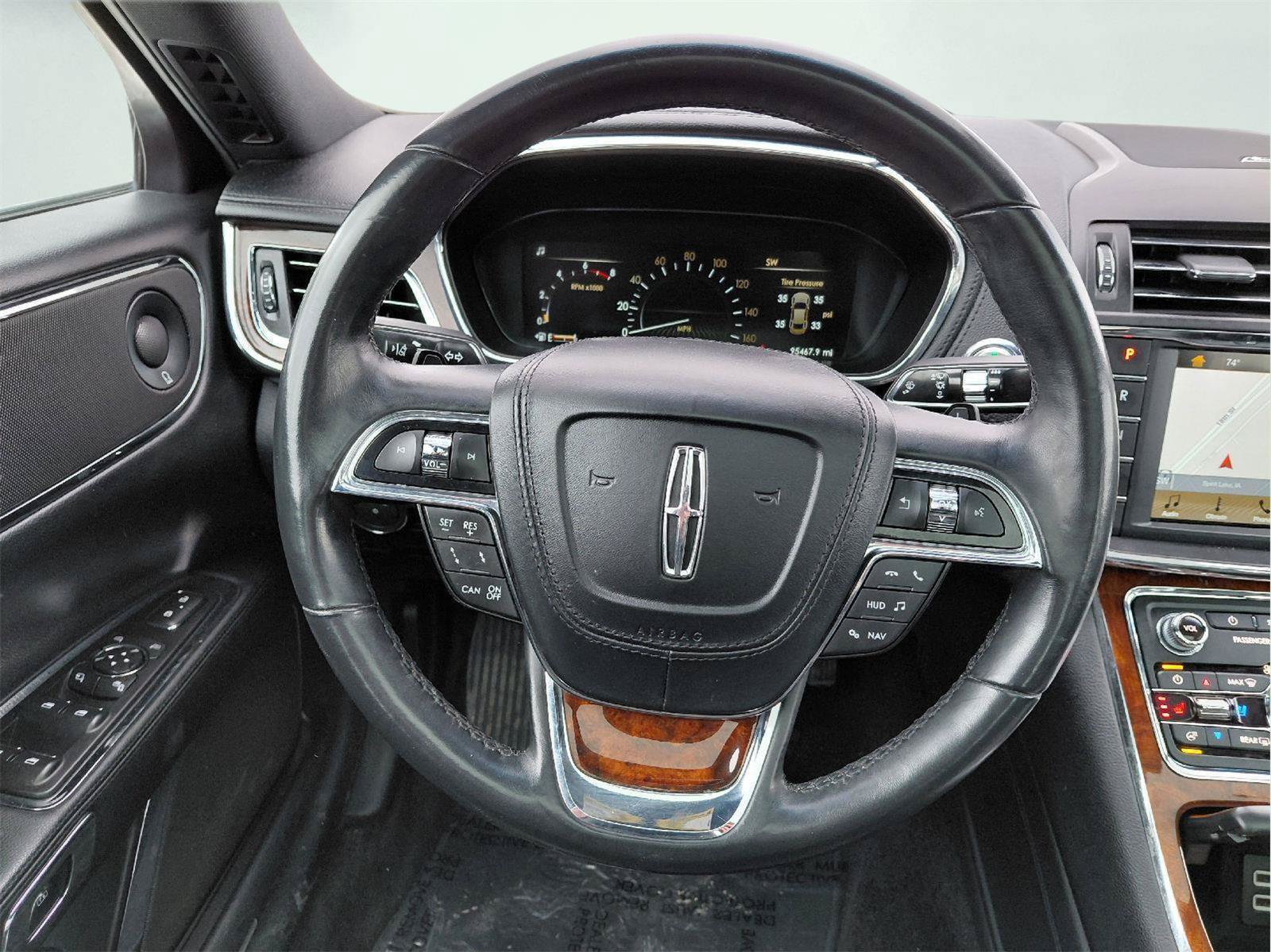 Used 2018 Lincoln Continental Reserve AWD/4WD image 37