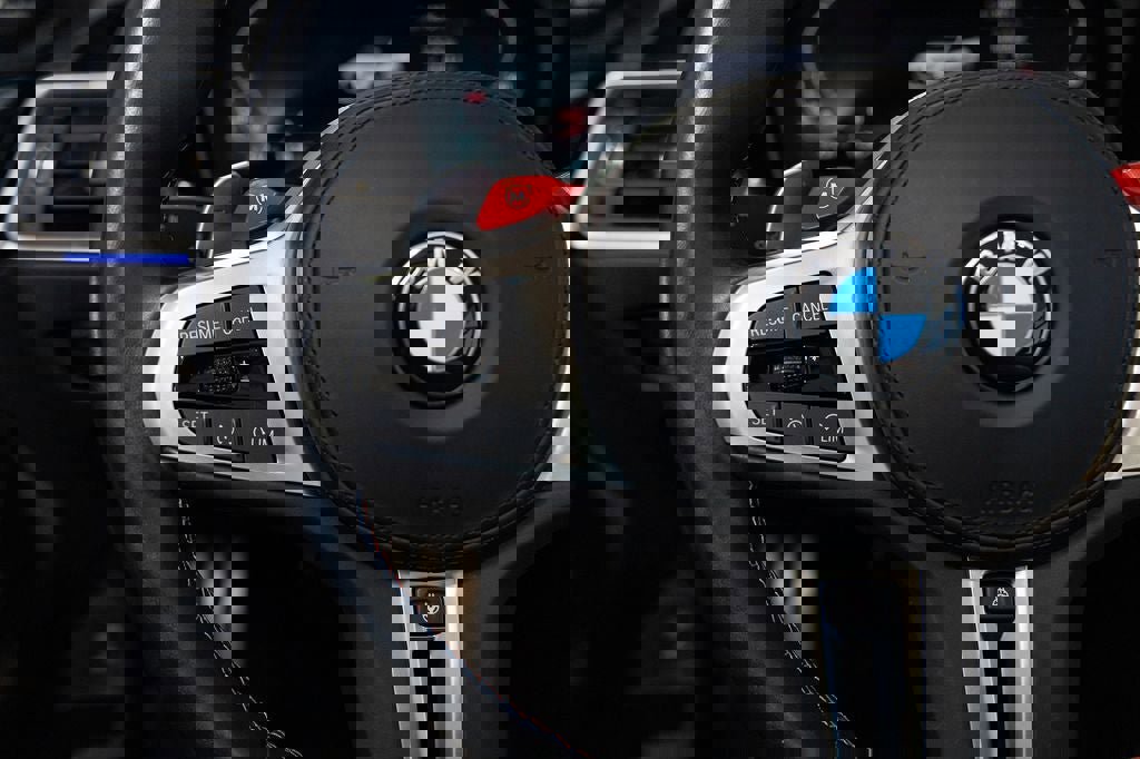 Used 2023 BMW M4 xDrive Competition w/ Executive Package image 25