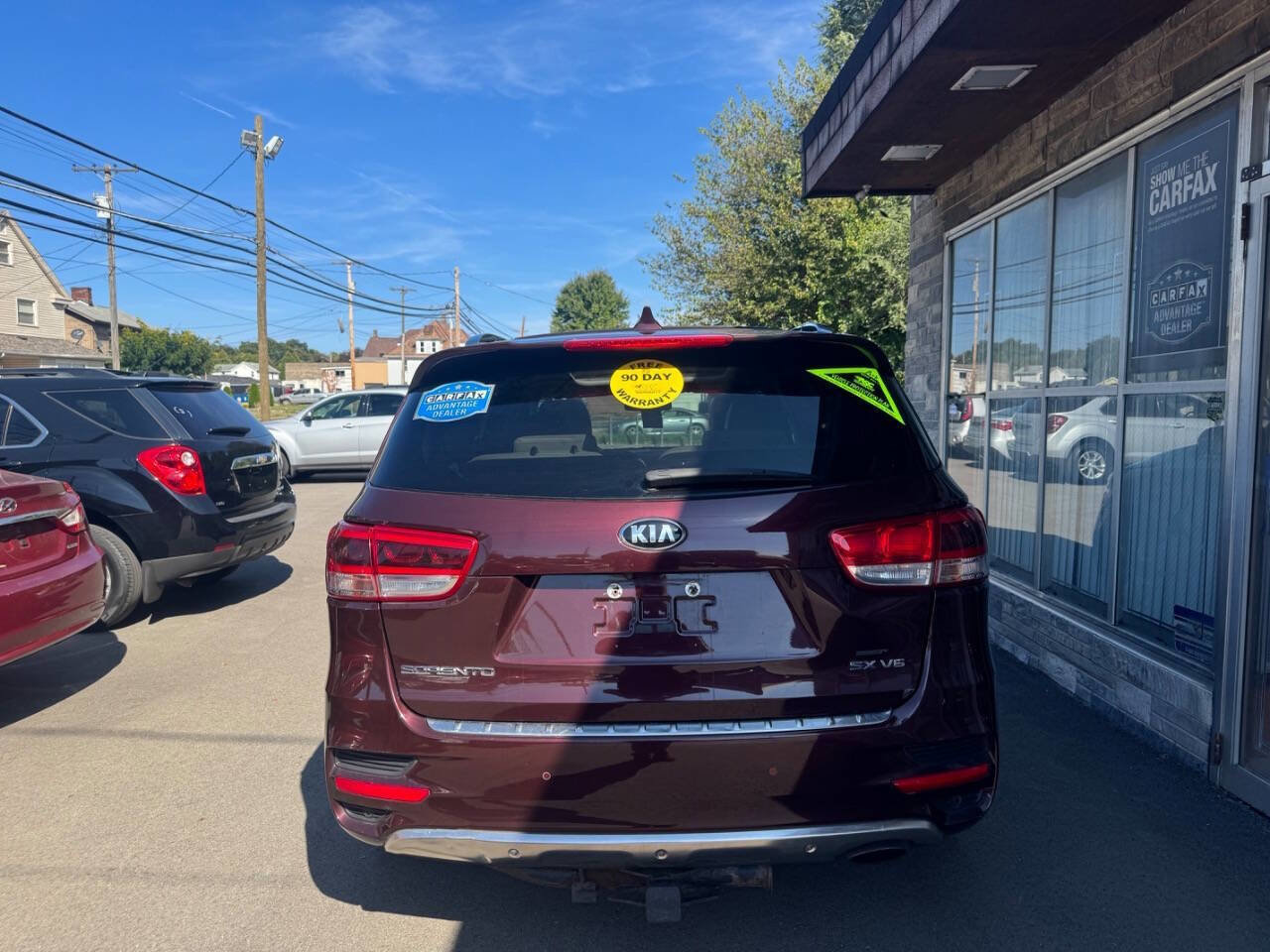 Used 2017 Kia Sorento SX image 4