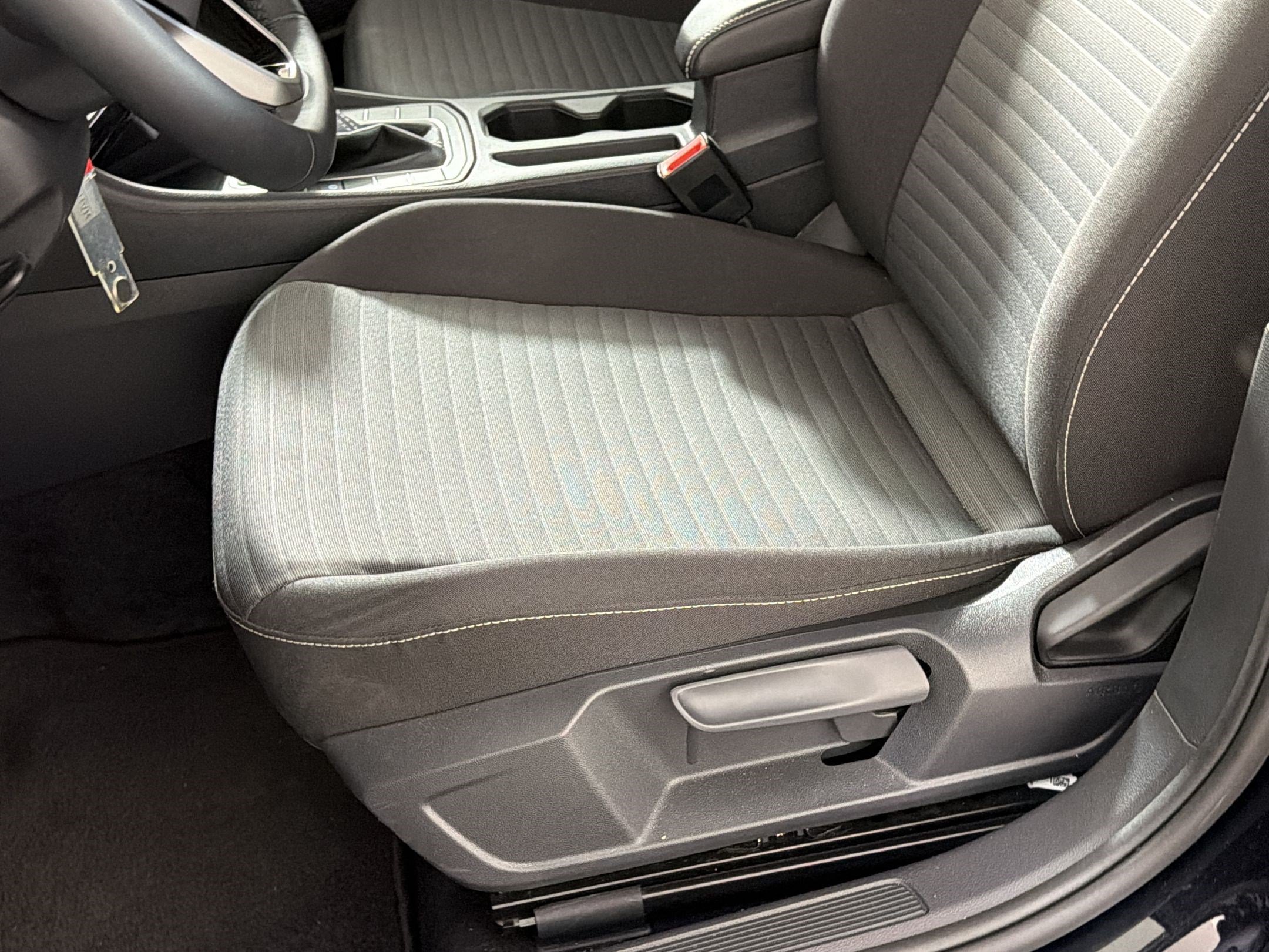 Used 2025 Volkswagen Jetta S FWD image 14