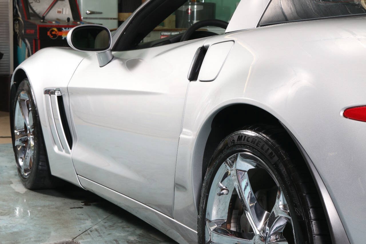 Used 2011 Chevrolet Corvette Grand Sport w/ Preferred Equipment Group RWD image 78