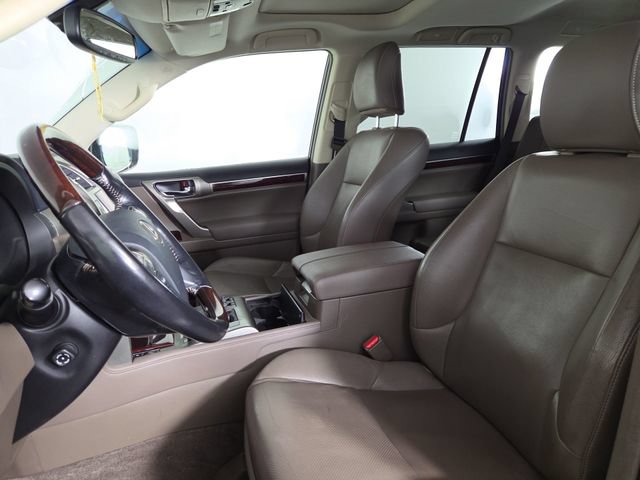 Used 2017 Lexus GX 460 Premium AWD/4WD image 14