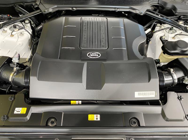 Used 2020 Land Rover Range Rover HSE image 30