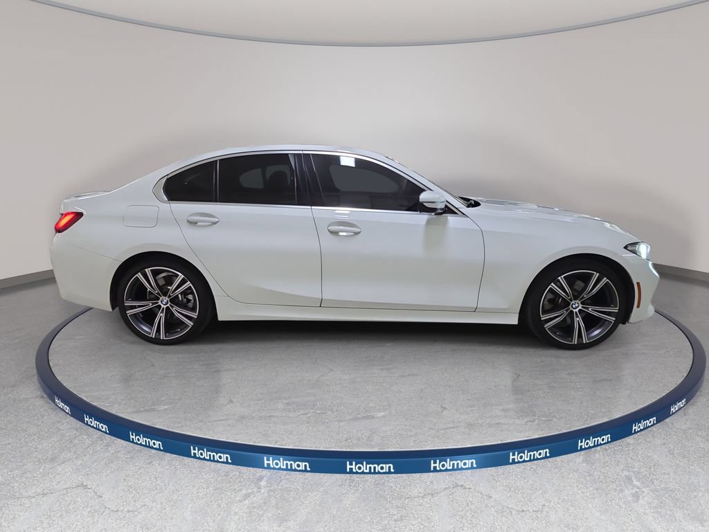 Used 2024 BMW 330i Sedan w/ Convenience Package RWD image 6