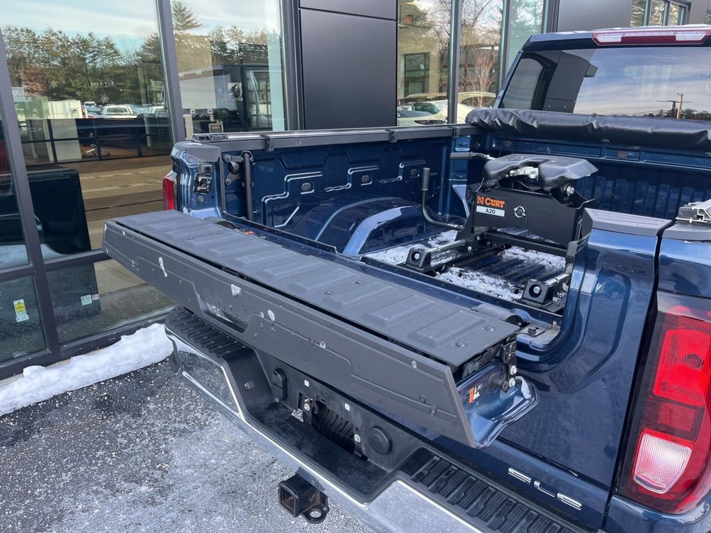 Used 2022 GMC Sierra 2500 SLE w/ Snow Plow Prep/Camper Package image 9