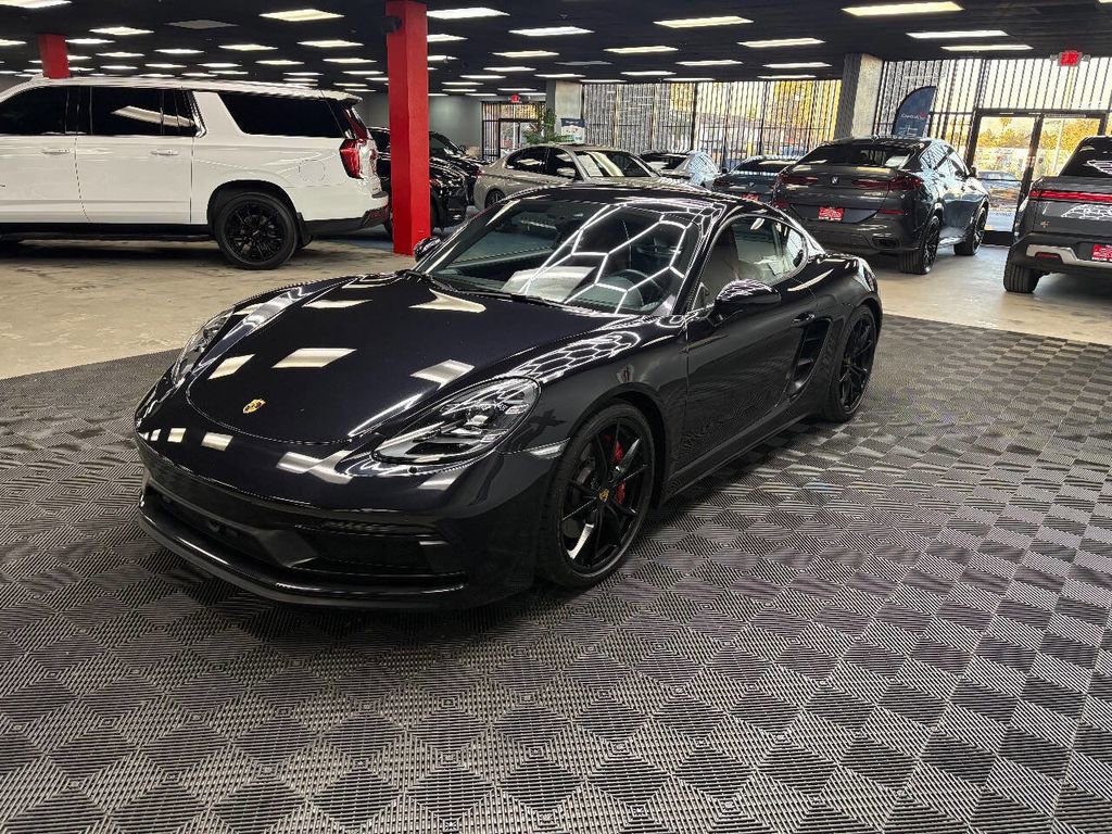 Used 2018 Porsche 718 Cayman GTS image 6