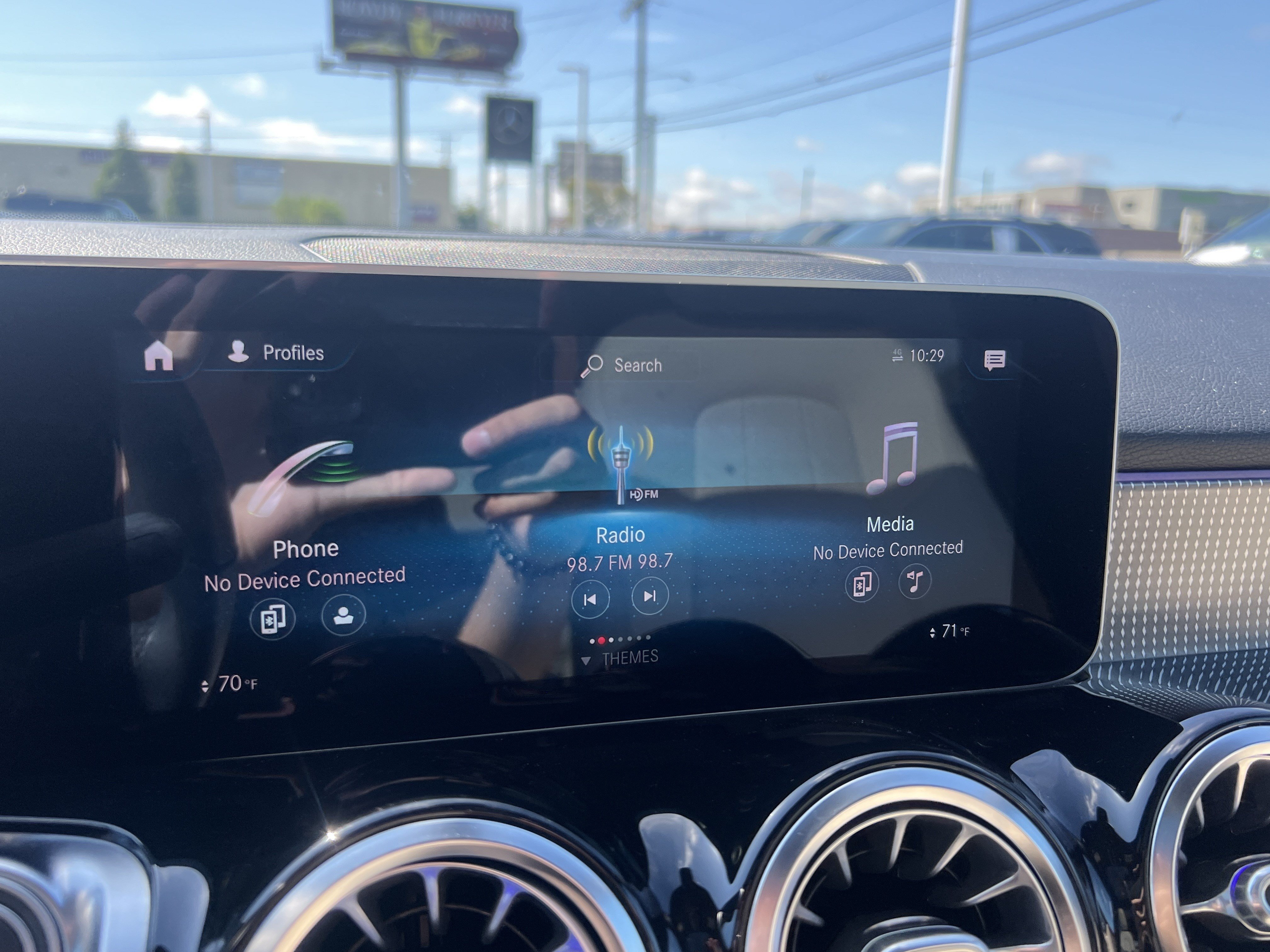Used 2020 Mercedes-Benz GLB 250 4MATIC image 29