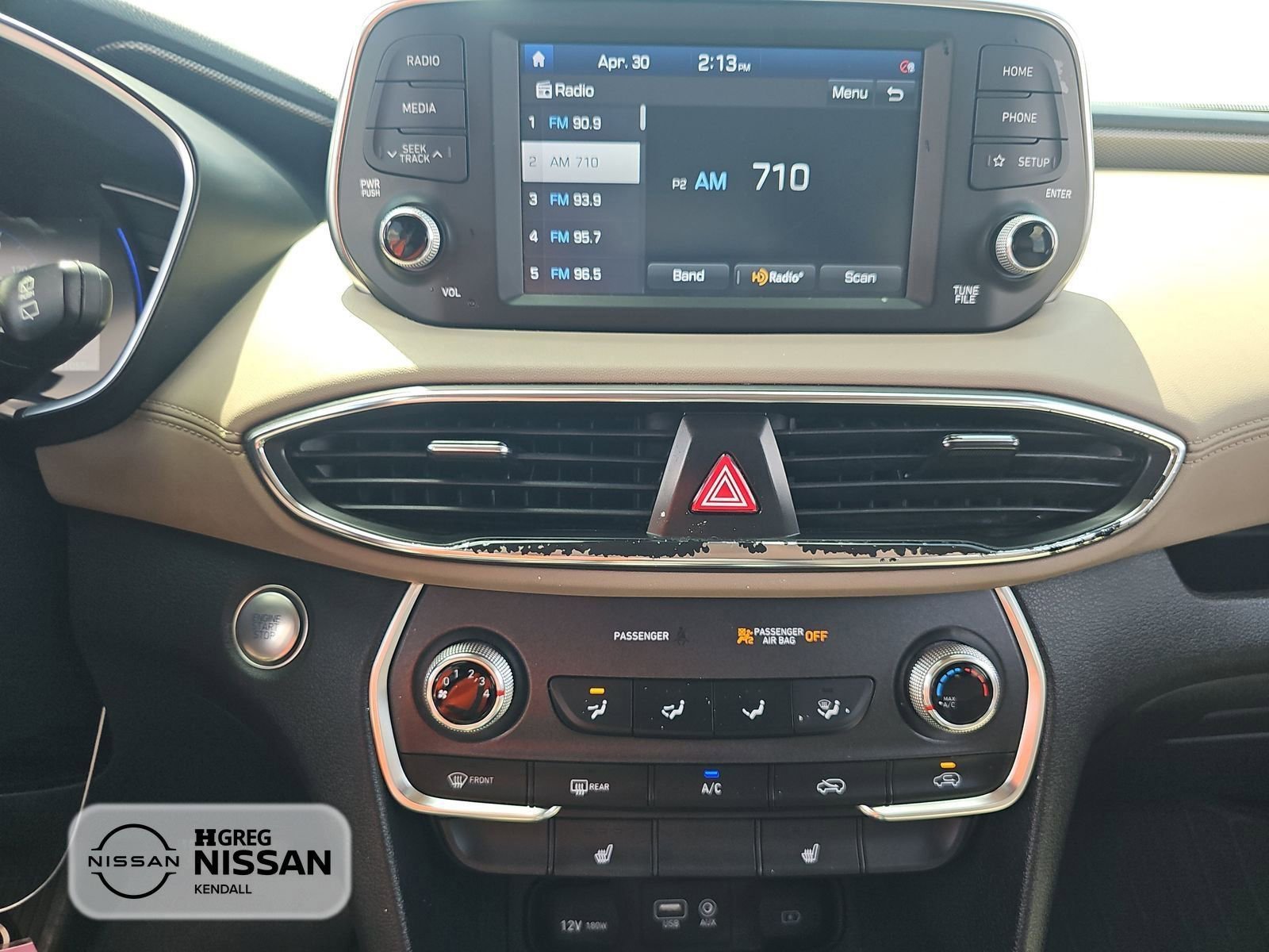 Used 2020 Hyundai Santa Fe SEL FWD image 8