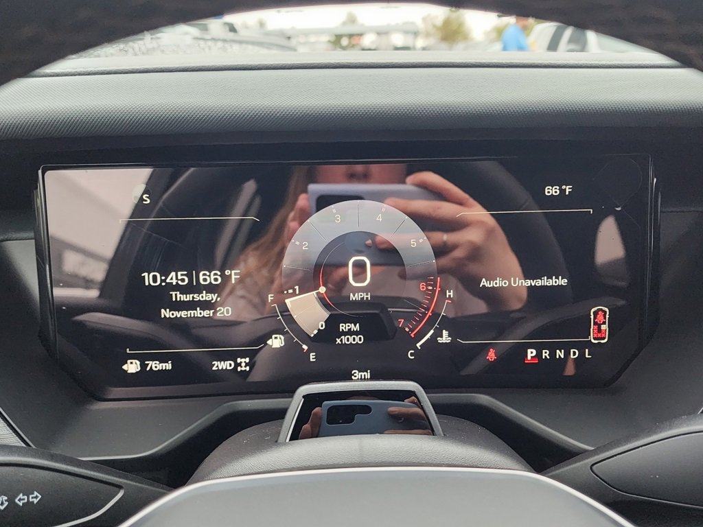 New 2026 GMC Acadia AT4 image 25