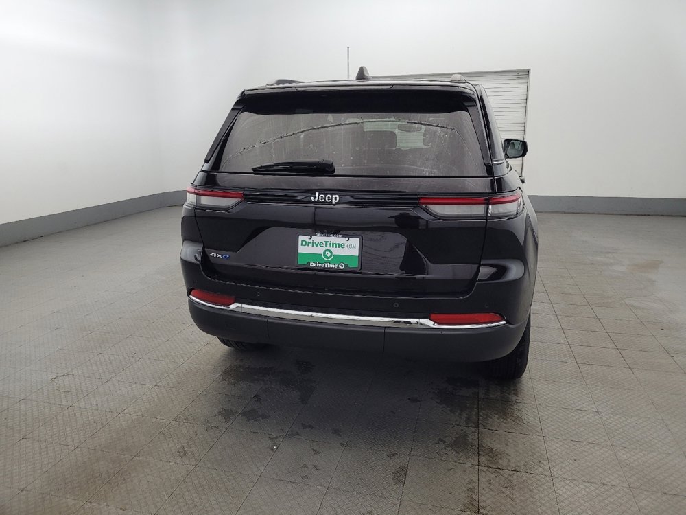 Used 2022 Jeep Grand Cherokee Limited 4xe image 7