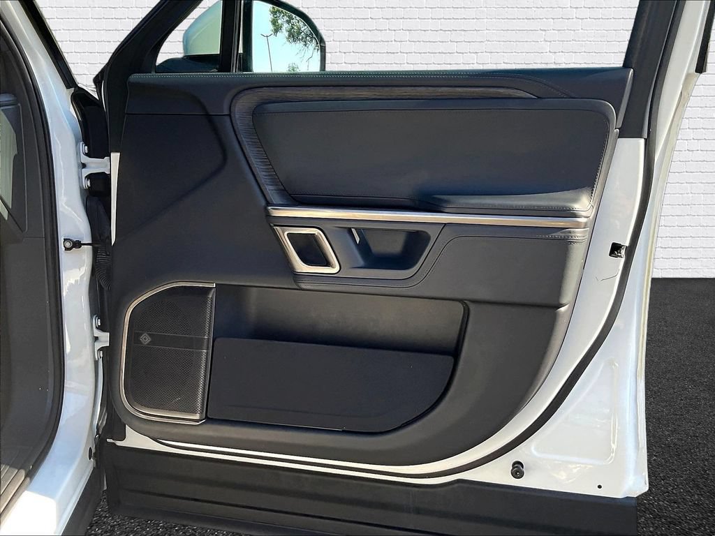 Used 2024 Rivian R1S Adventure Quad AWD/4WD image 25