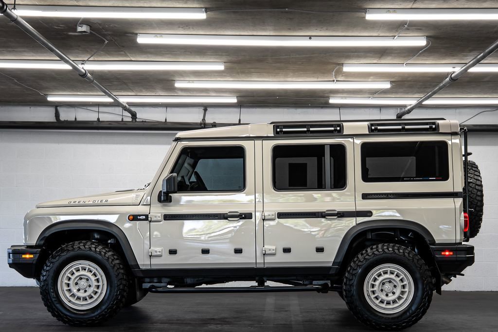 Used 2024 INEOS Grenadier Fieldmaster Edition image 2