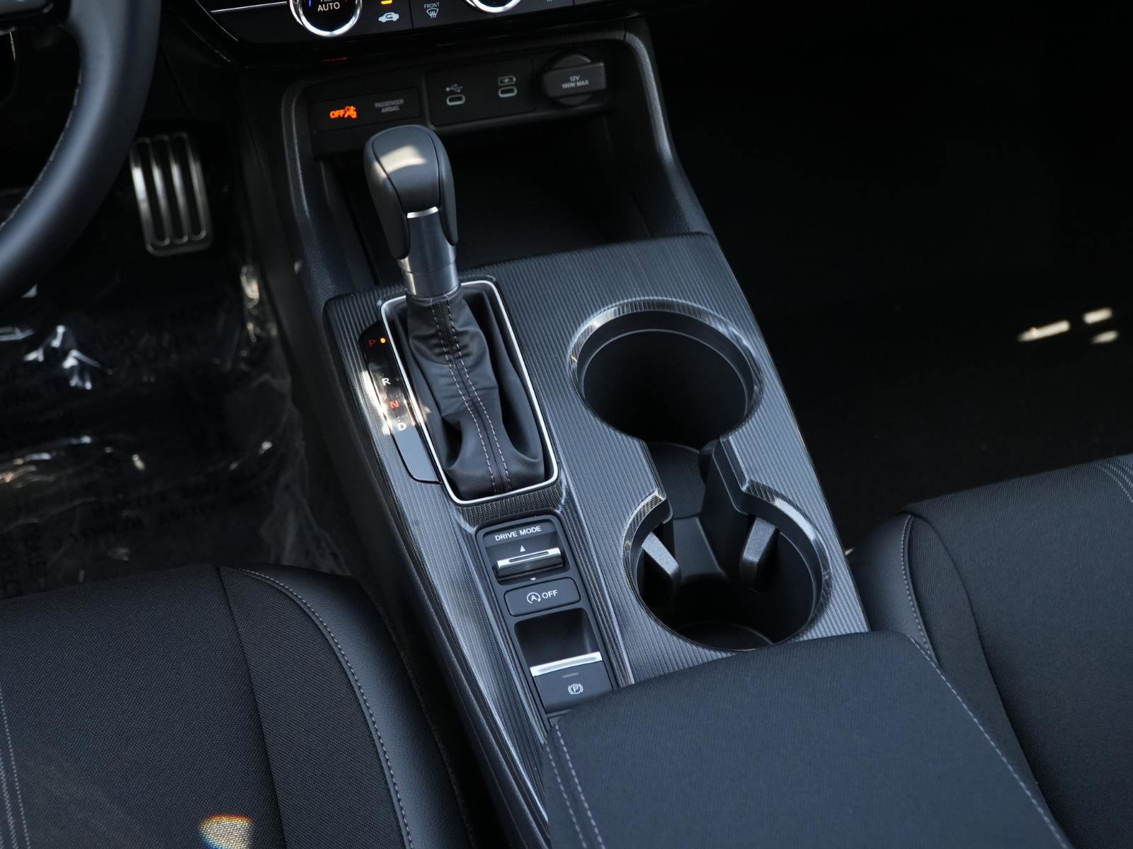 Used 2025 Honda Civic Sport image 25