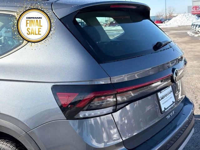 New 2026 Volkswagen Taos S image 11