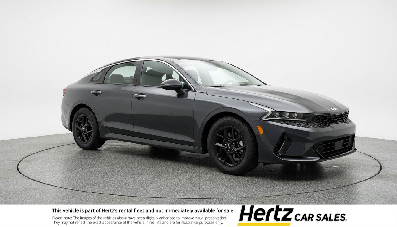 Used 2025 Kia K5 LXS image 1