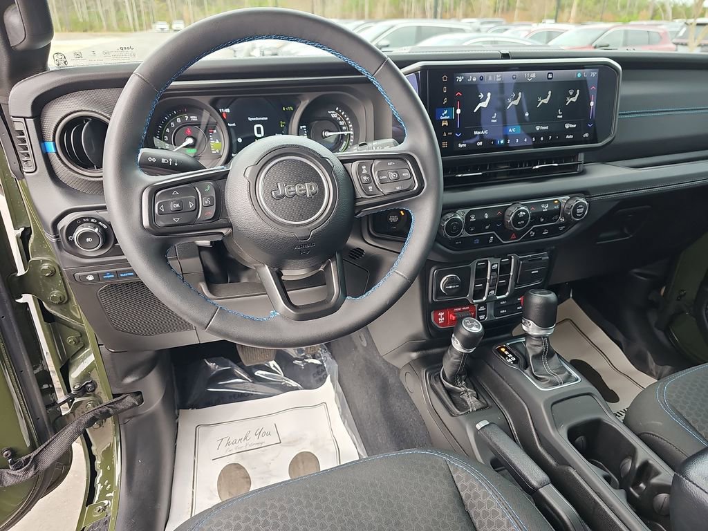 Used 2024 Jeep Wrangler Unlimited Rubicon 4xe w/ Technology Group image 19