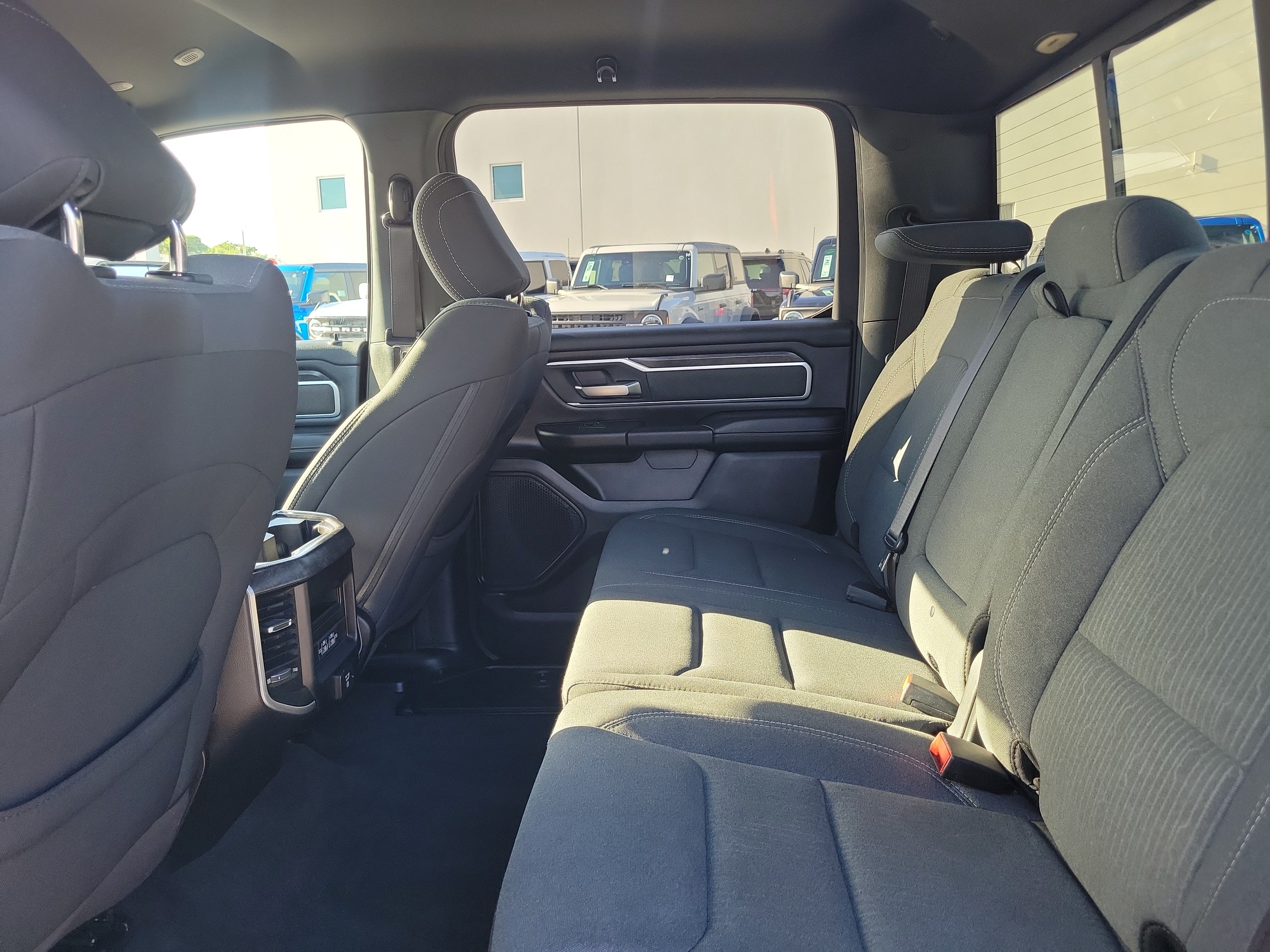 Used 2021 RAM 1500 2WD Crew Cab image 15